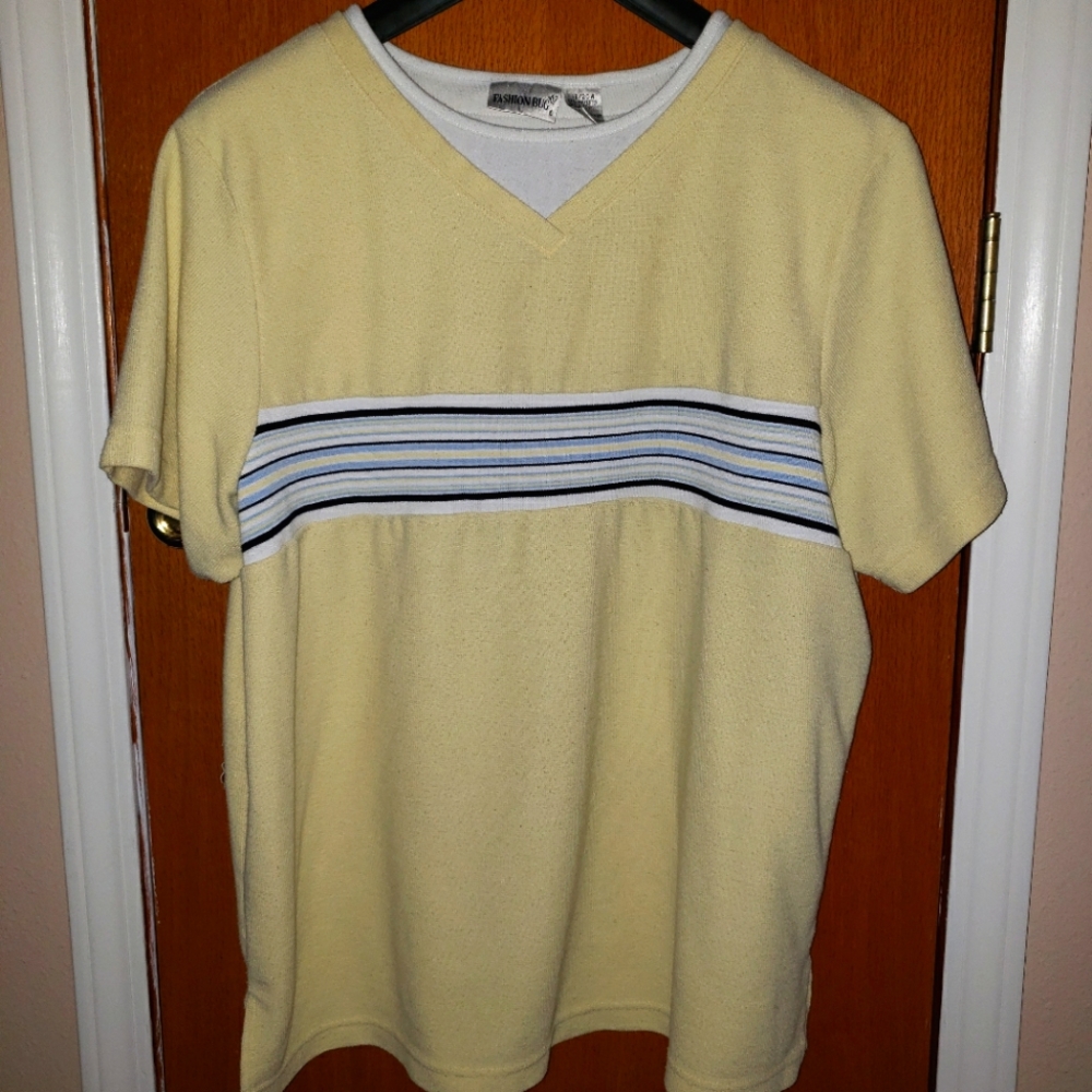 Fashion Bug Top, Women's Size 18/20, Yellow (B2)
